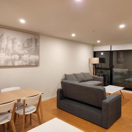 Chadstone Serviced Apartments Bagian luar foto