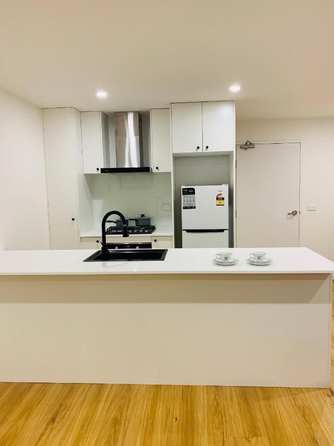 Chadstone Serviced Apartments Bagian luar foto