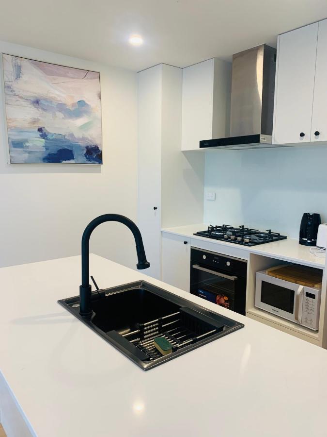 Chadstone Serviced Apartments Bagian luar foto